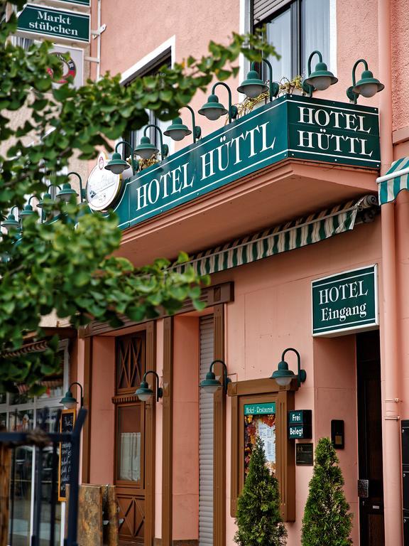 Hotel Huettl - Garni Worms Kültér fotó