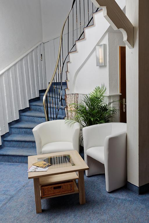 Hotel Huettl - Garni Worms Kültér fotó